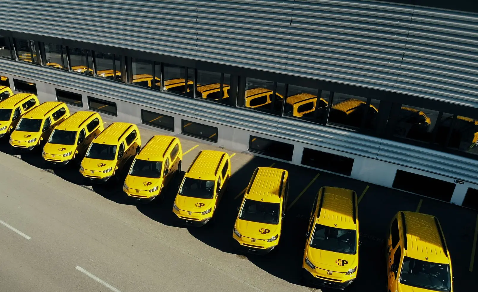 Flotte de véhicule La Poste équipés par Dangel