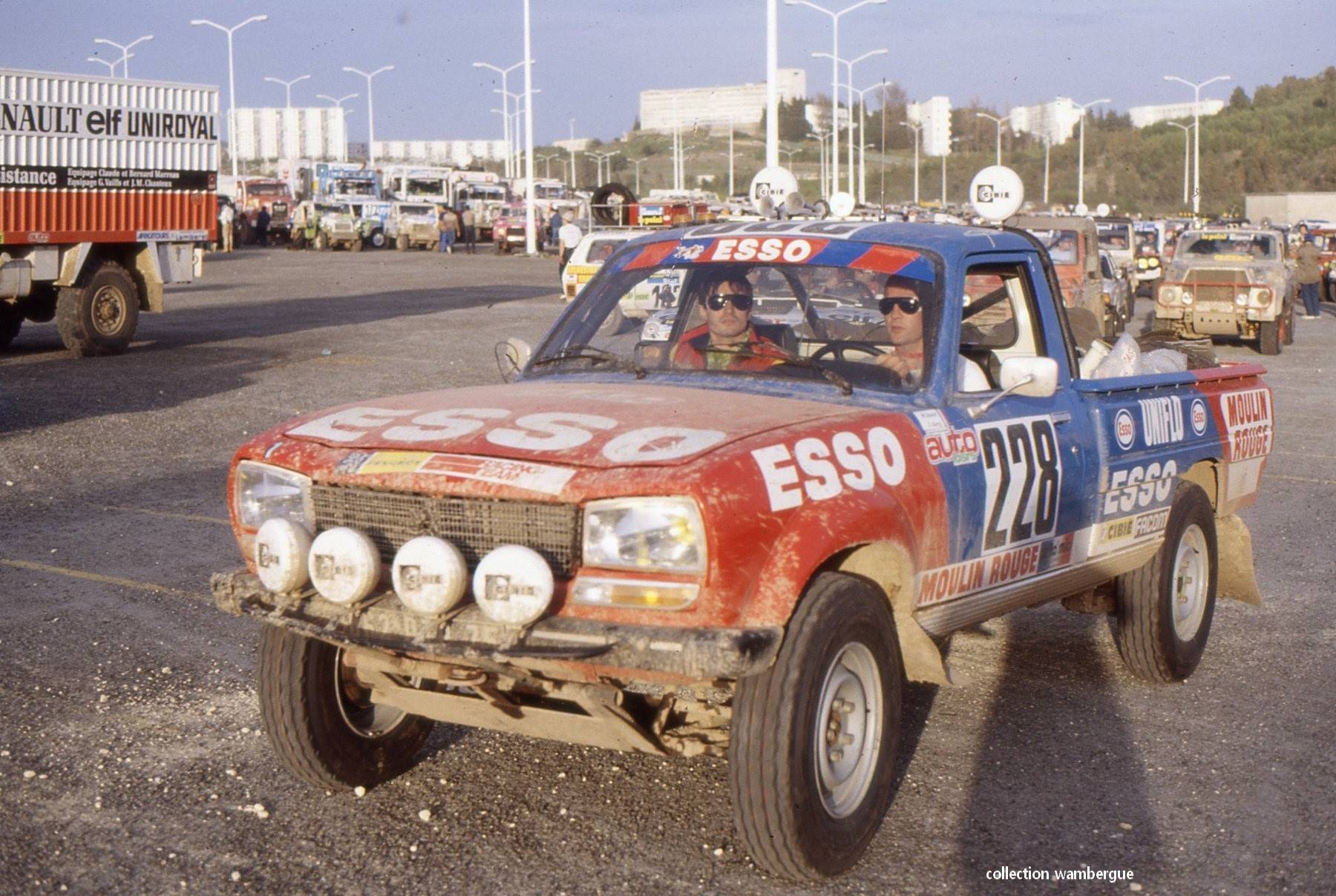 504 Dangel participant au Rallye Dakar